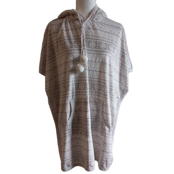 Kensie Oversized Lightweight Fleece Hooded Poncho - Picture 1 of 10